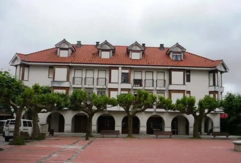 Edificio Las Torres, en Escalante. R.A.