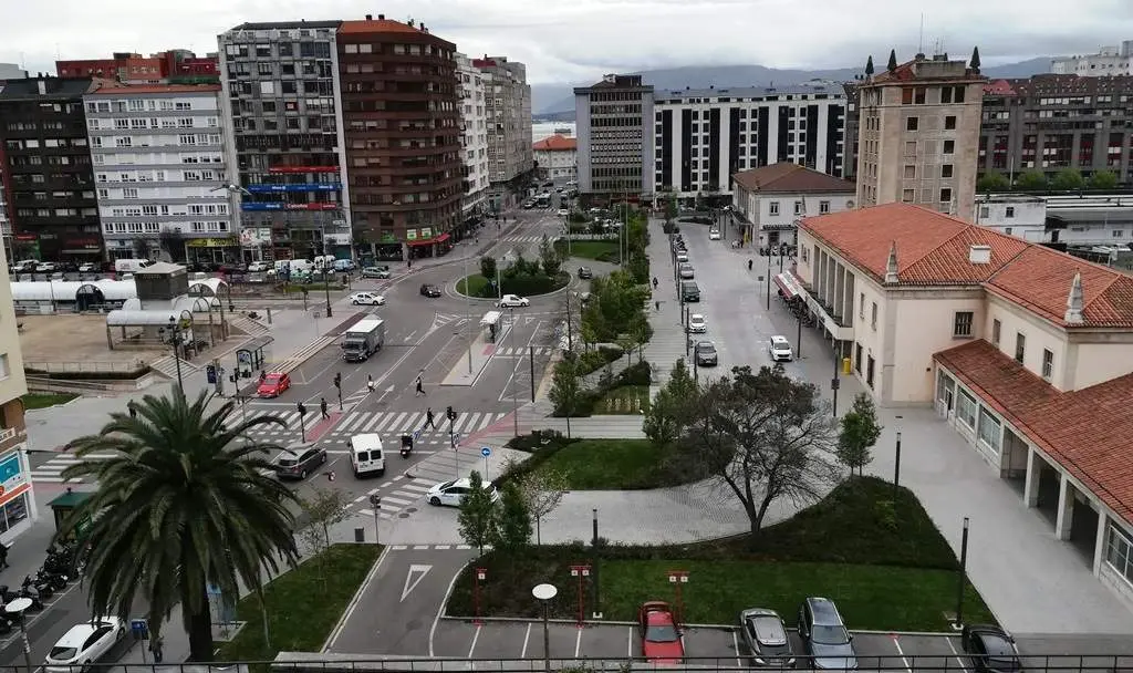 Zona de las estaciones de autobús y trenes en Santander. R.A.