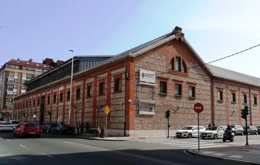 Edificio de Tabacalera, en Santander. R.A.