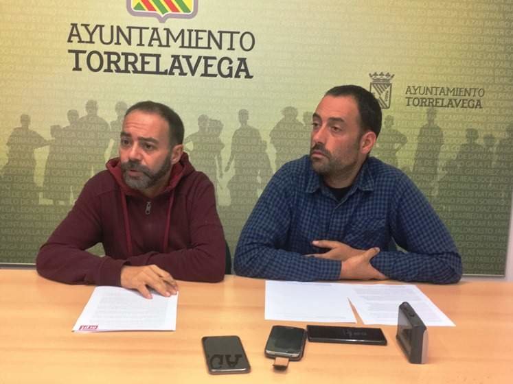 Representantes de la ACPT de Torrelavega.