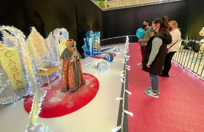 Los tres Reyes visitaron todos los municipios.