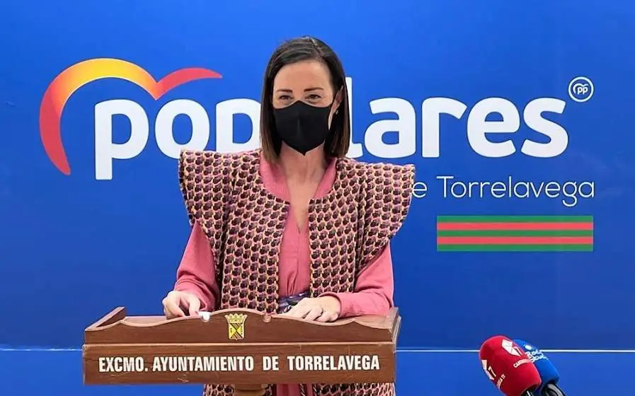 La portavoz del PP en Torrelavega, Marta Fernández.