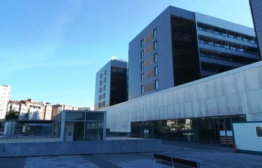 Hospital Universitario Marqués de Valdecilla, en Santander.