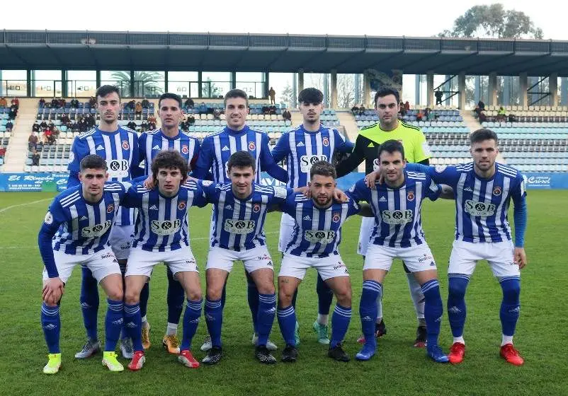 Gimnástica de Torrelavega, líder de tercera. Facebook Gimnástica