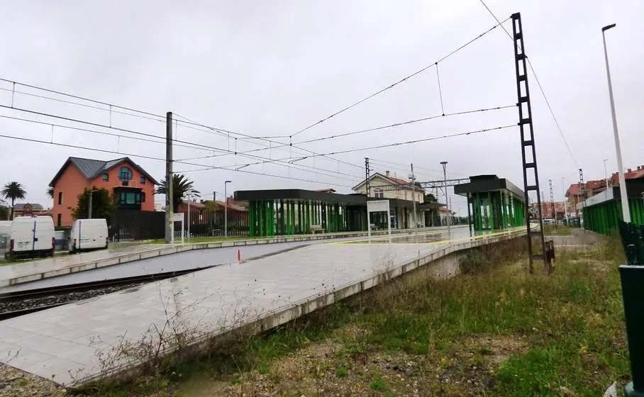 Estación de tren en Bezana. R.A.