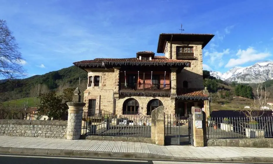 Ayuntamiento de Cillorigo de Liébana. R.A.