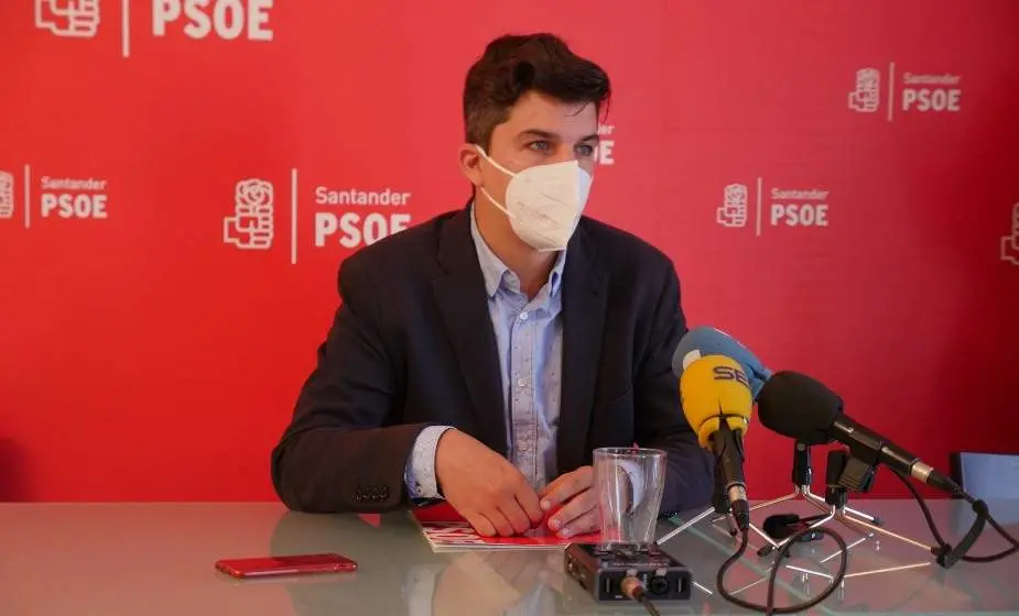 El portavoz del PSOE en Santander, Daniel Fernández.