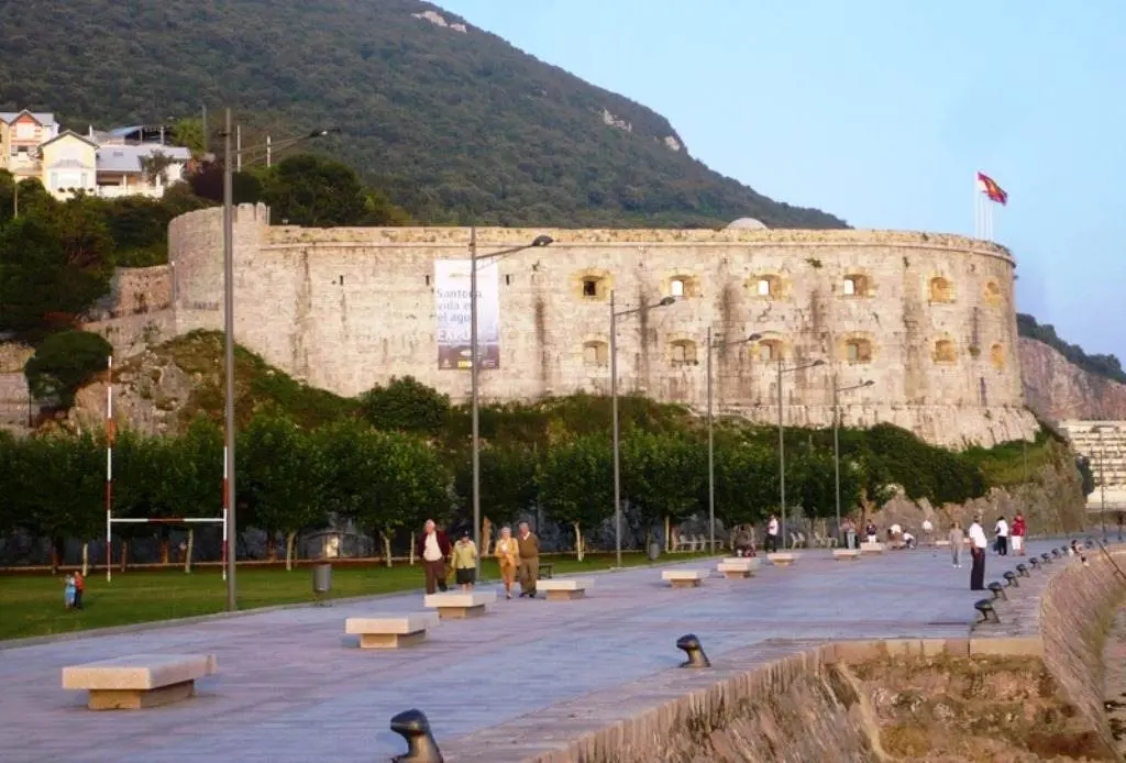 Santoña se encuentra en nivel de alerta dos. R.A.