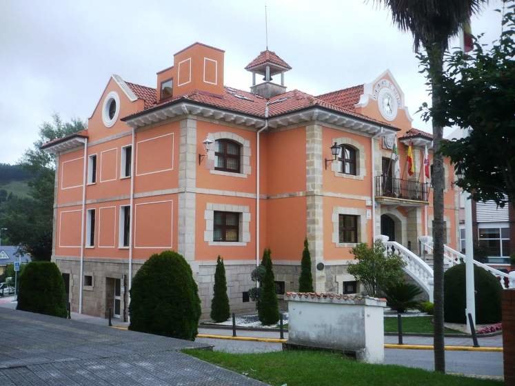 Ayuntamiento de Piélagos, ubicado en Renedo. R.A.