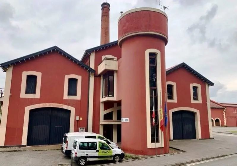 Instalaciones de La Lechera, en Torrelavega.