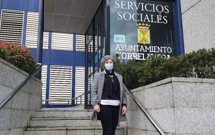 La concejal de Servicios  Sociales del Ayuntamiento de Torrelavega,