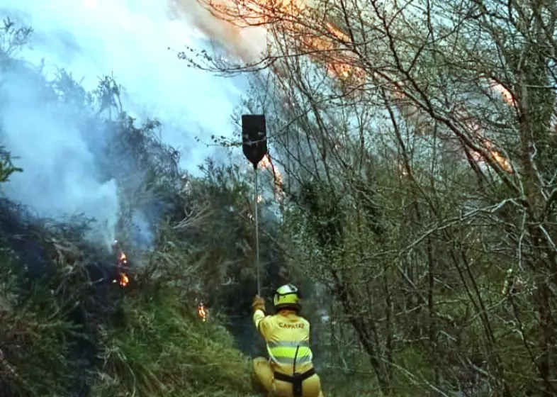 Incendio en Bárcena Mayor.