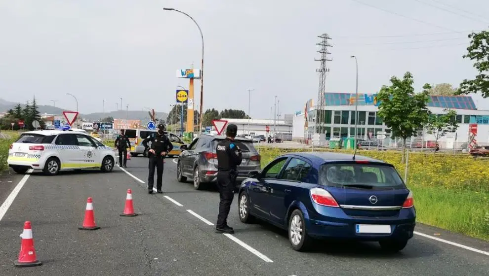 Control de la Policía Local en Laredo.