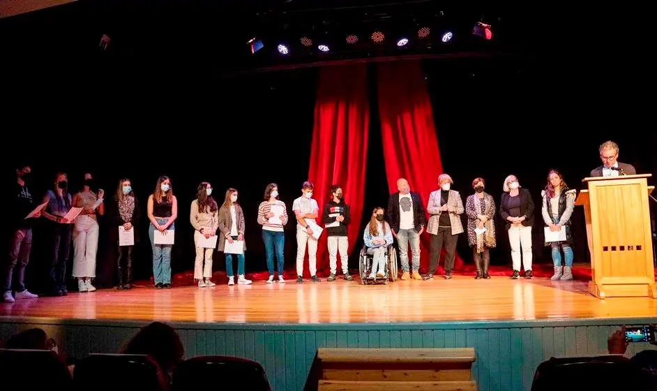 Acto de entrega de los premios de los dos concursos en Camargo.