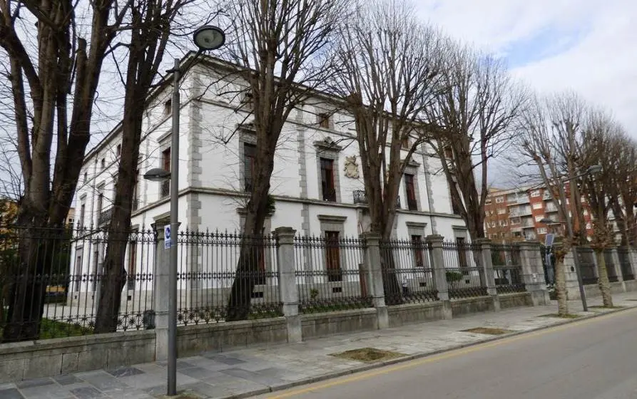 Casa Consistorial de Santoña. R.A.