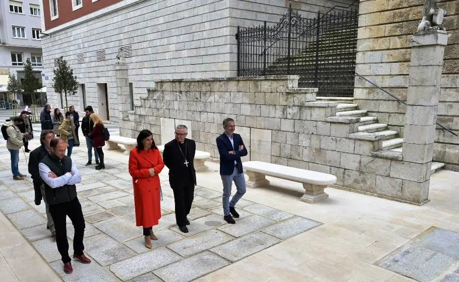 Obras en la calle Obispo Juan Plaza en Santander.