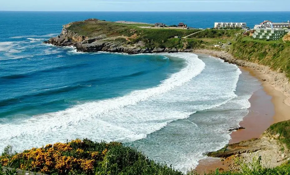 Playa de los Locos en Suances.