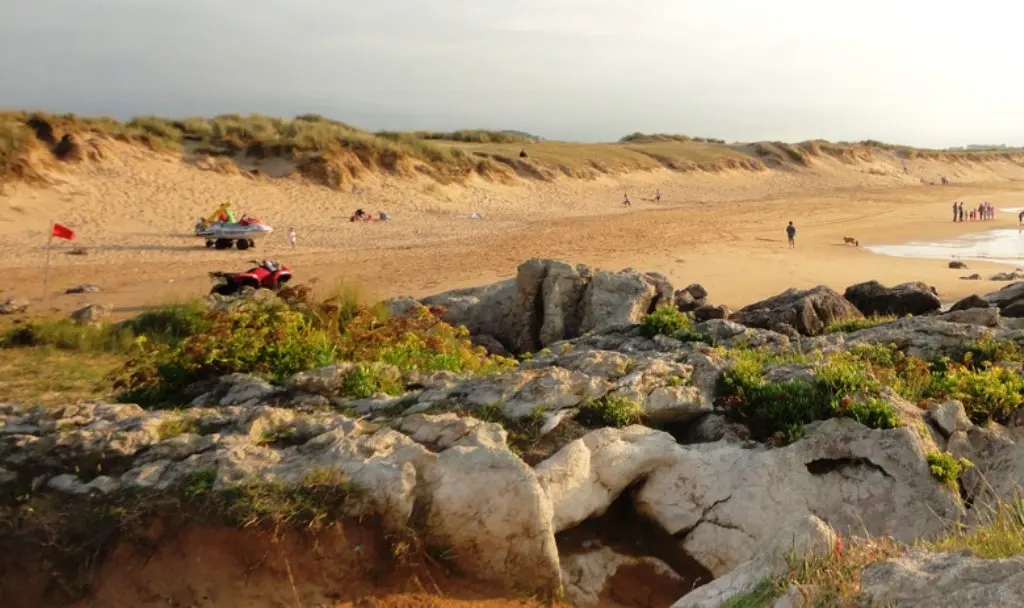 Playa de Liencres, en Piélagos. R.A.