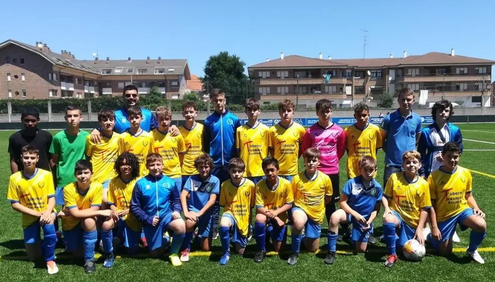 Equipo infantil del Gama. R.A.