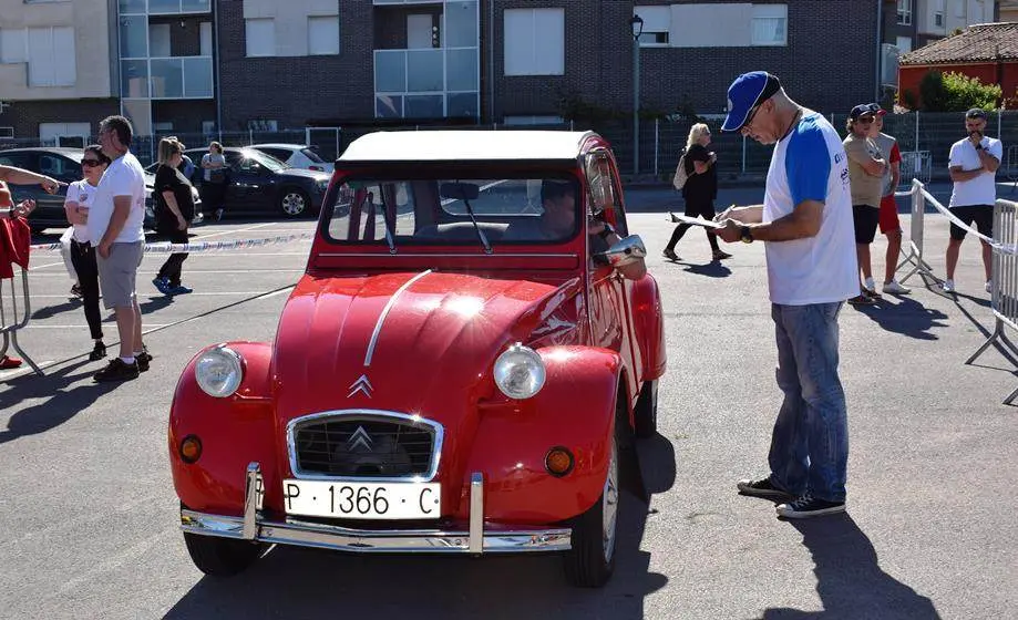 Los vehículos clásicos tuvieron su protagonismo.