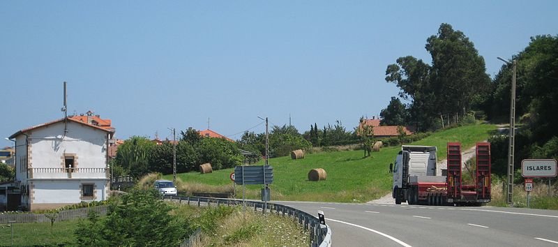 Carretera N-634, en Islares, en Castro Urdiales. Wikipedia