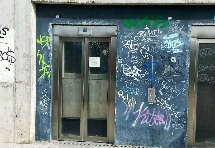 Ascensor de la Peña del Cuervo, en Santander.