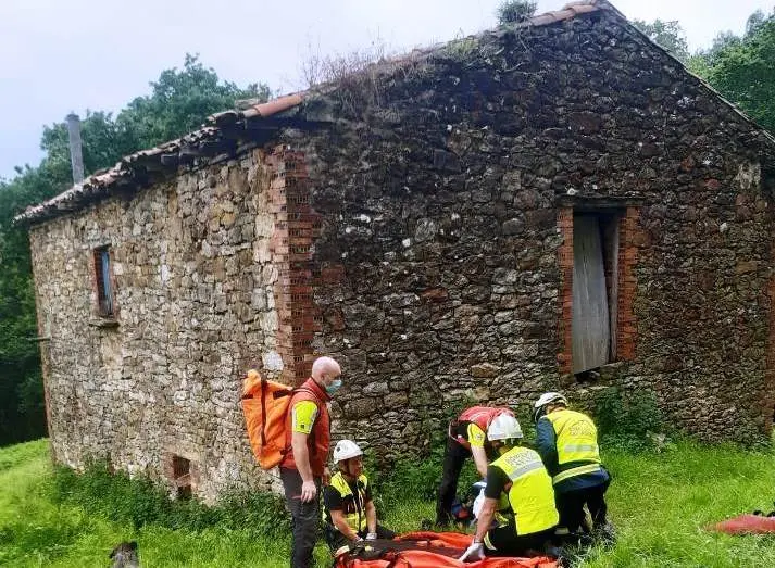 Cabaña en La Tejera, en Moncalián, en Bárcena de Cicero.