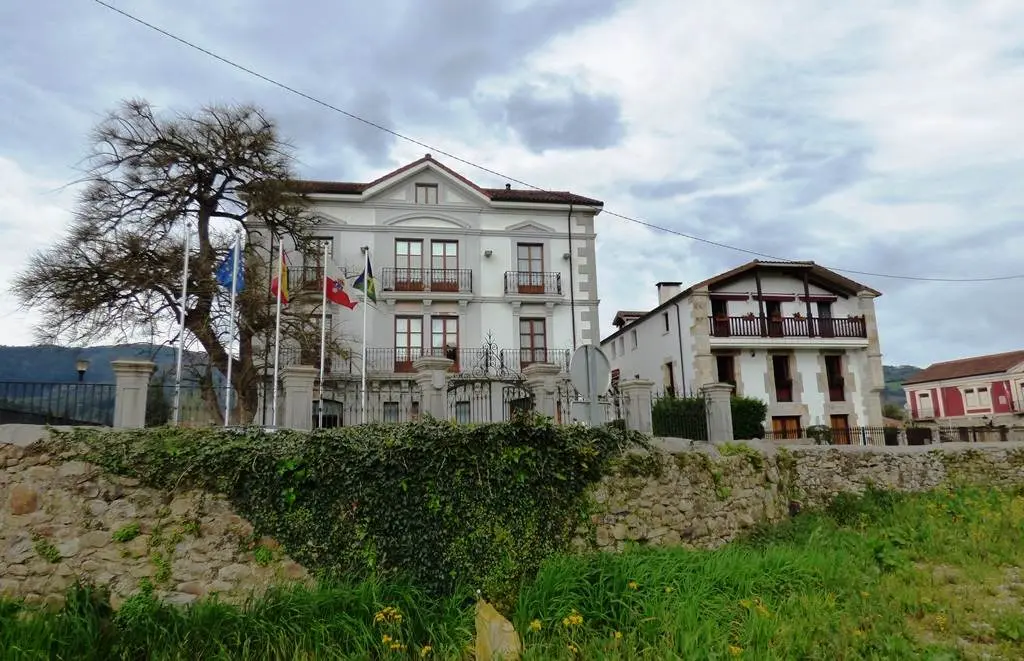 Ayuntamiento de Guriezo. R.A.