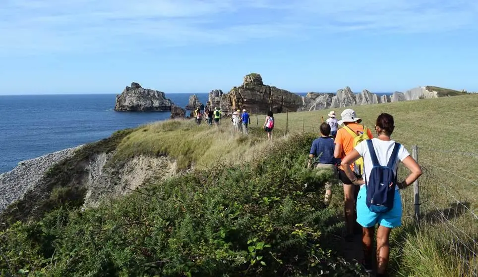 Rutas guiadas por Costa Quebrada.