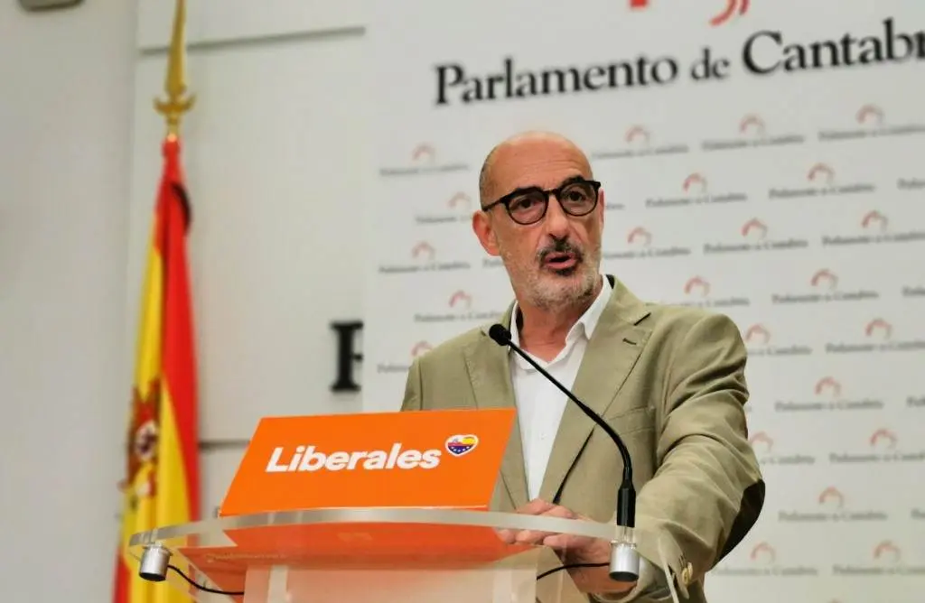 El portavoz parlamentario de Cs, Félix Álvarez.