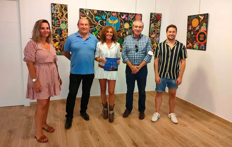 Inauguración de la muestra de Rachel García en Suances.