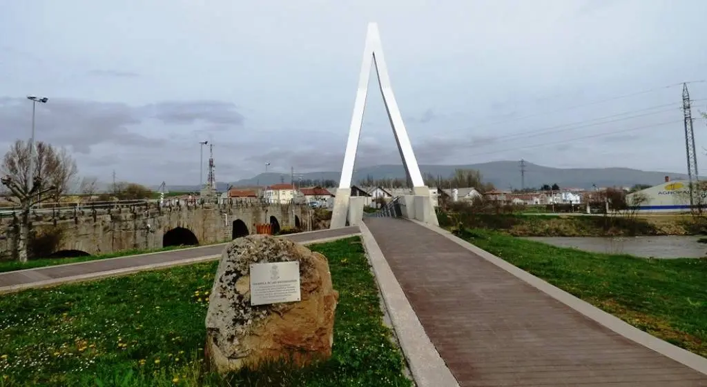 Municipio de Campoo Enmedio incluido como zona apta para los parques eólicos. R.A.