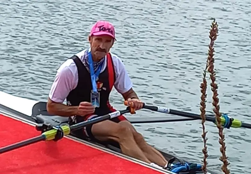 Agustín Garay con la medalla de oro.