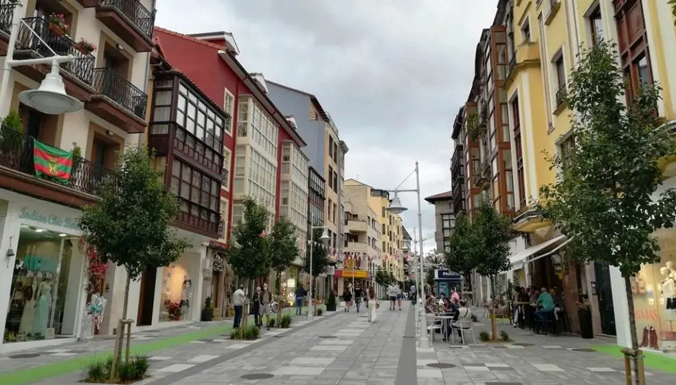 Viviendas en la ciudad de Torrelavega. R.A.