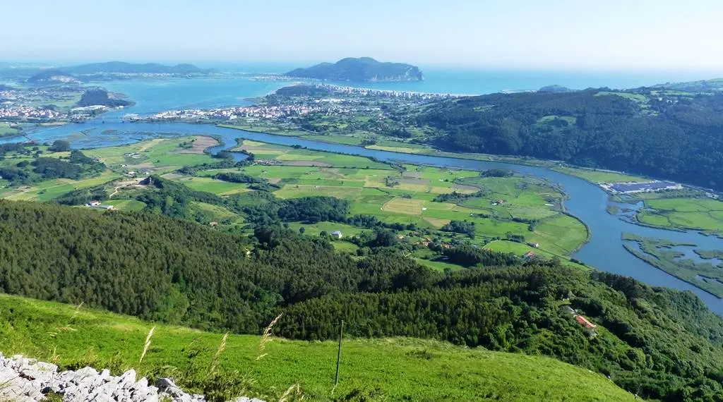 Estuario del Asón.