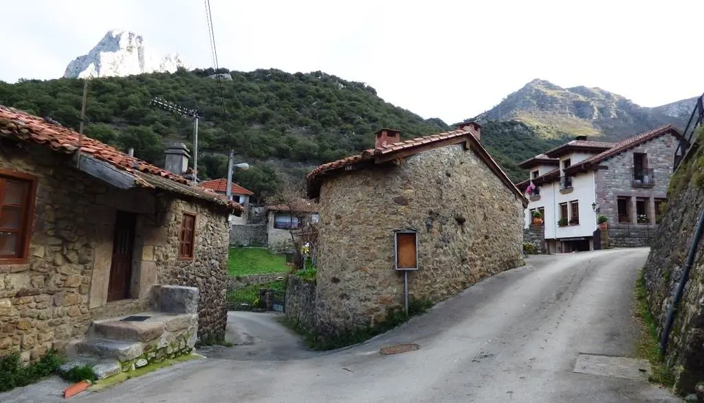 Localidad de Lebeña en Cillorigo de Liébana. R.A.