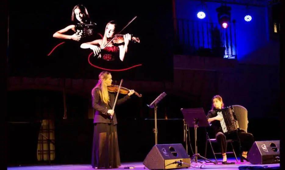 Actividades en el Centro Cultural la Vidriera.