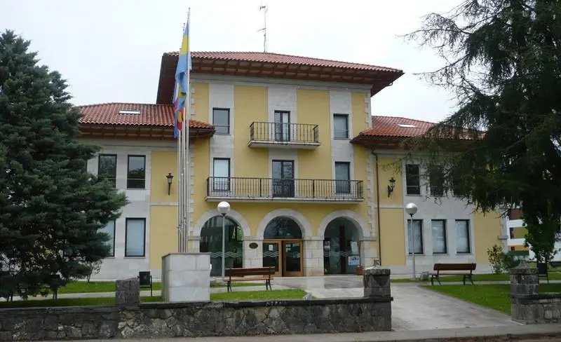 Ayuntamiento de Entrambasaguas. R.A.