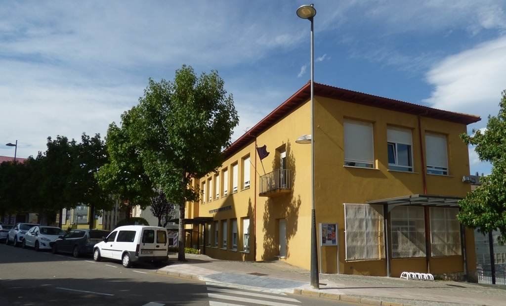 Colegio Fernando de los Ríos en El Astillero. R.A.