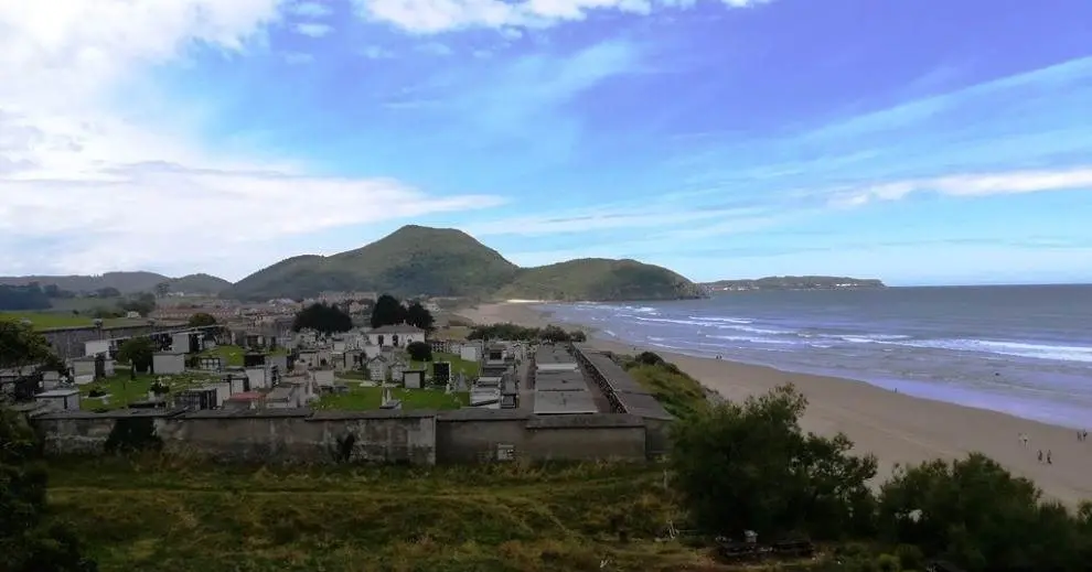 Cementerio, ubicado en la zona de Berria, en Santoña R.A.