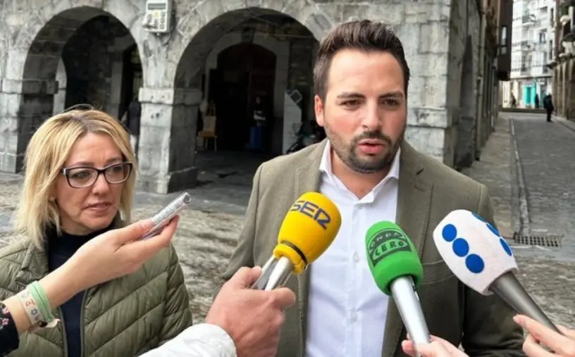 Representantes del PP en Castro Urdiales.