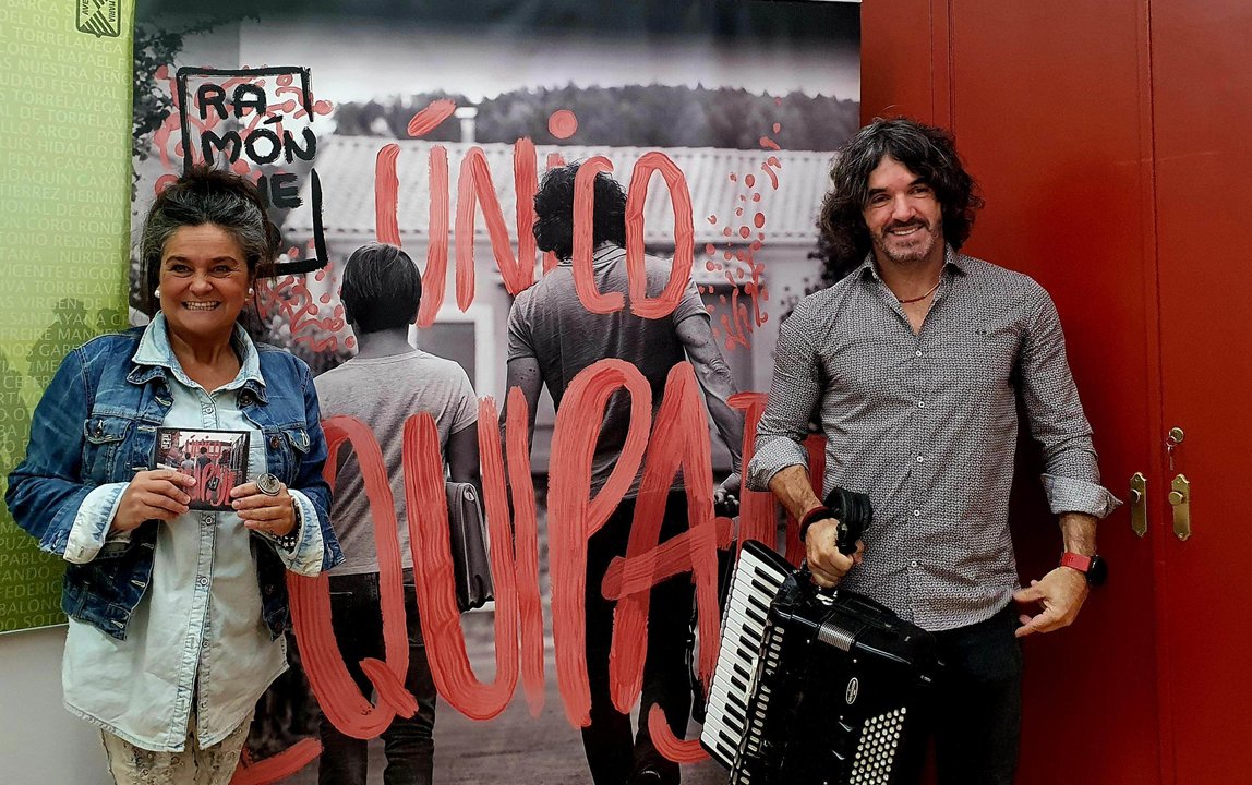 Ramón Bueno presentará su disco en solitario.