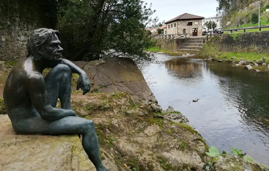 Escultura del hombre de Liérganes. R.A.