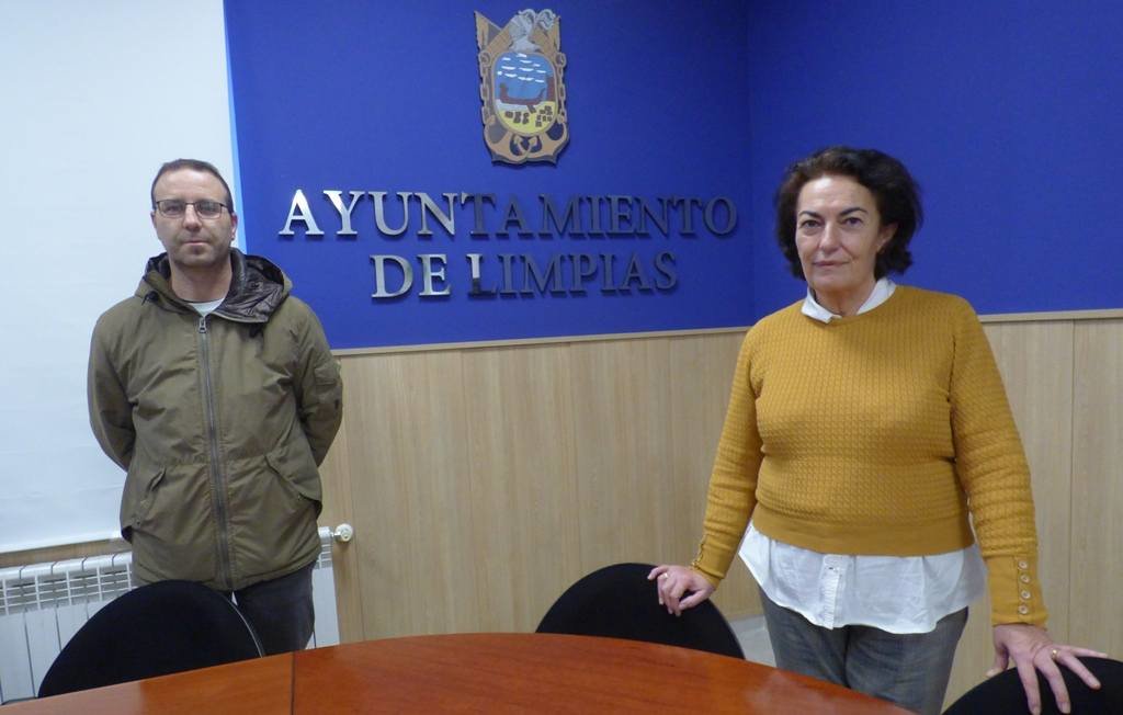 El concejal César Canales y la alcaldesa María Mar Iglesias.