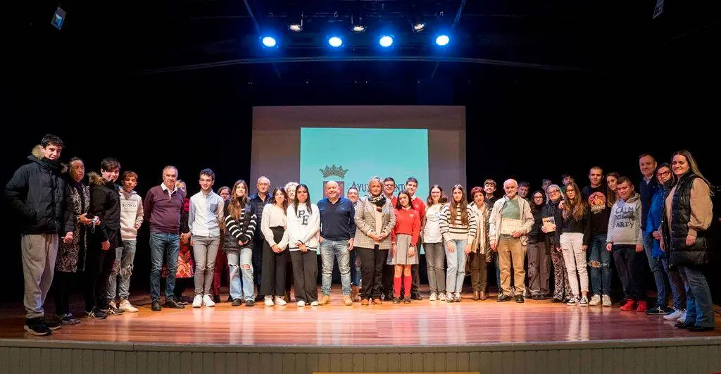 Acto sobre la Constitución y entrega de distinciones en Camargo.