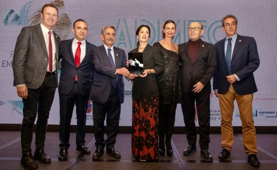 Acto de entrega del premio Empresaria del año en Cantabria.