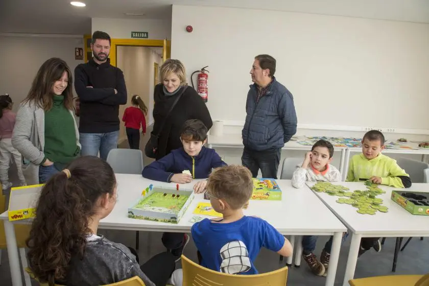 Los niños disfrutaron de los programas de conciliación en Camargo.