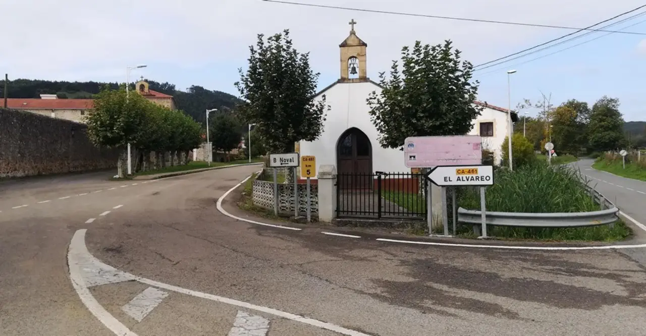 Carretera hacia El Alvareo, en Escalante. R.A.