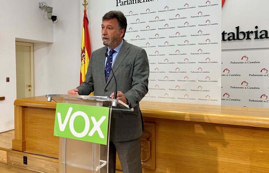 El diputado regional de Vox, Cristóbal Palacio.