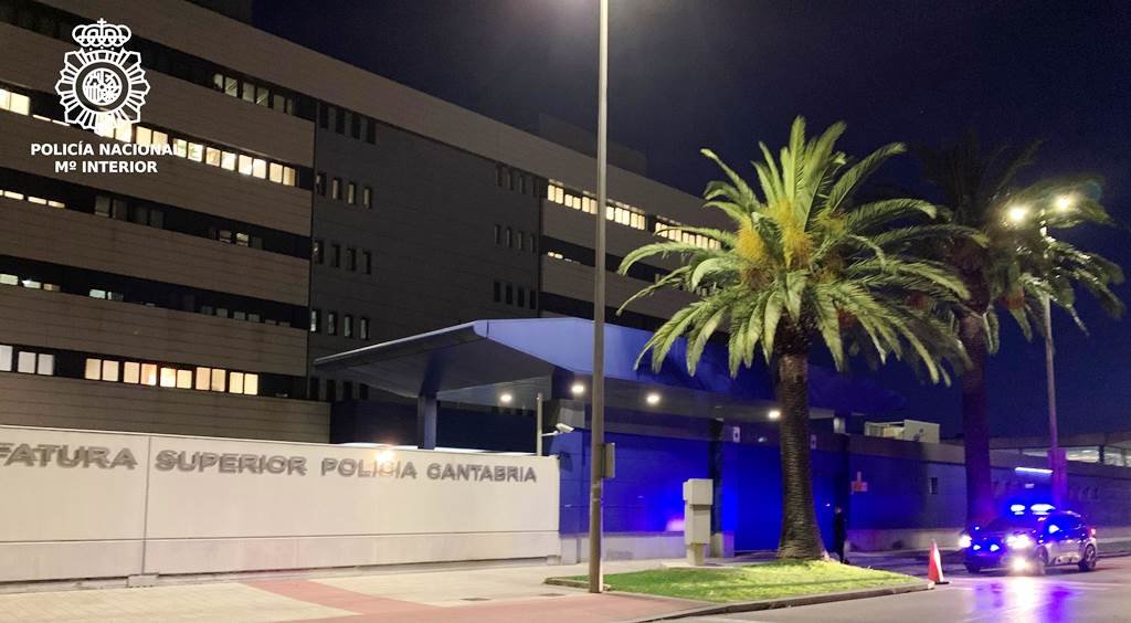 Oficinas de la Policía Nacional en Santander.
